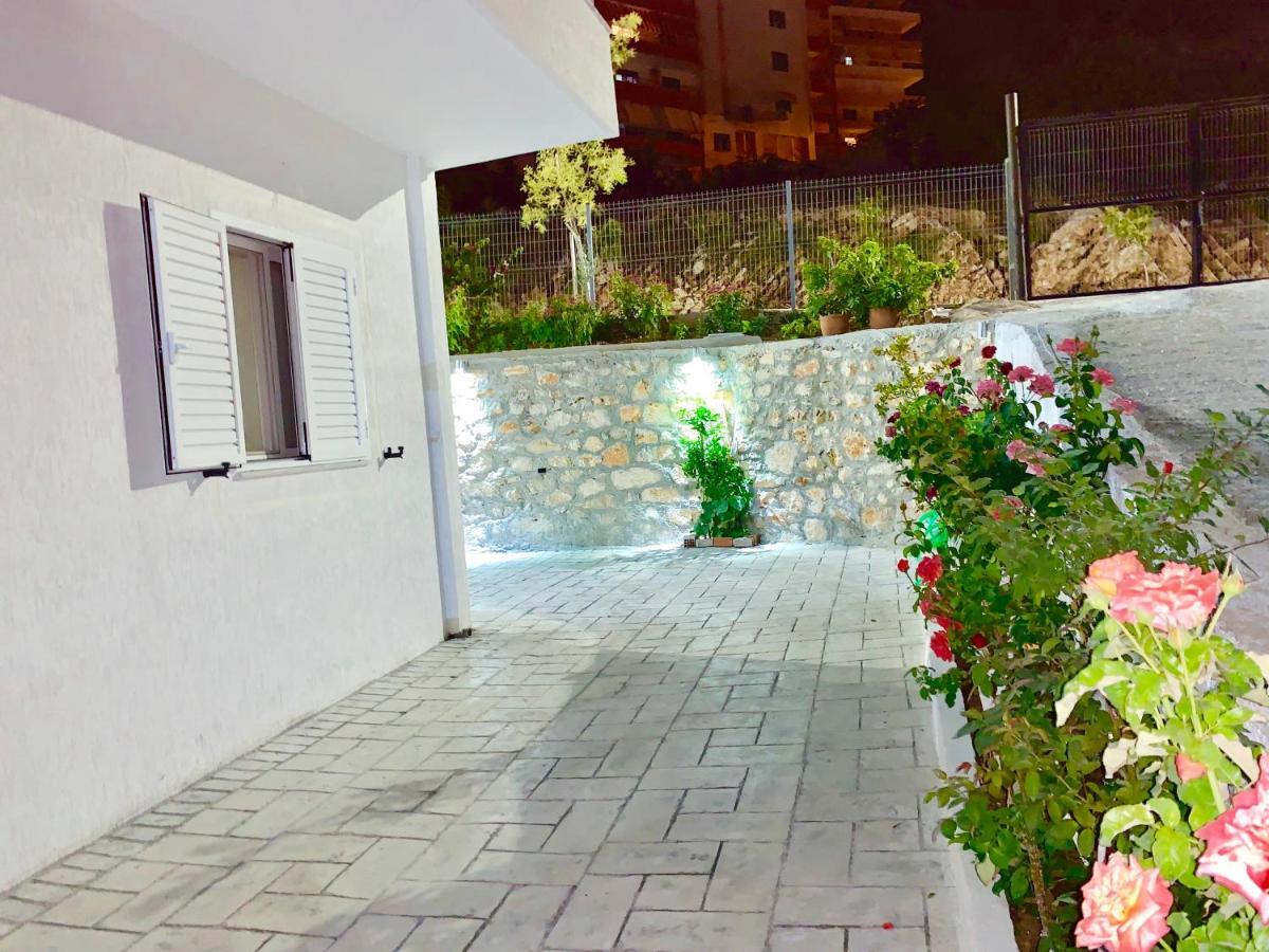 Aparthotel Saral Mar *
