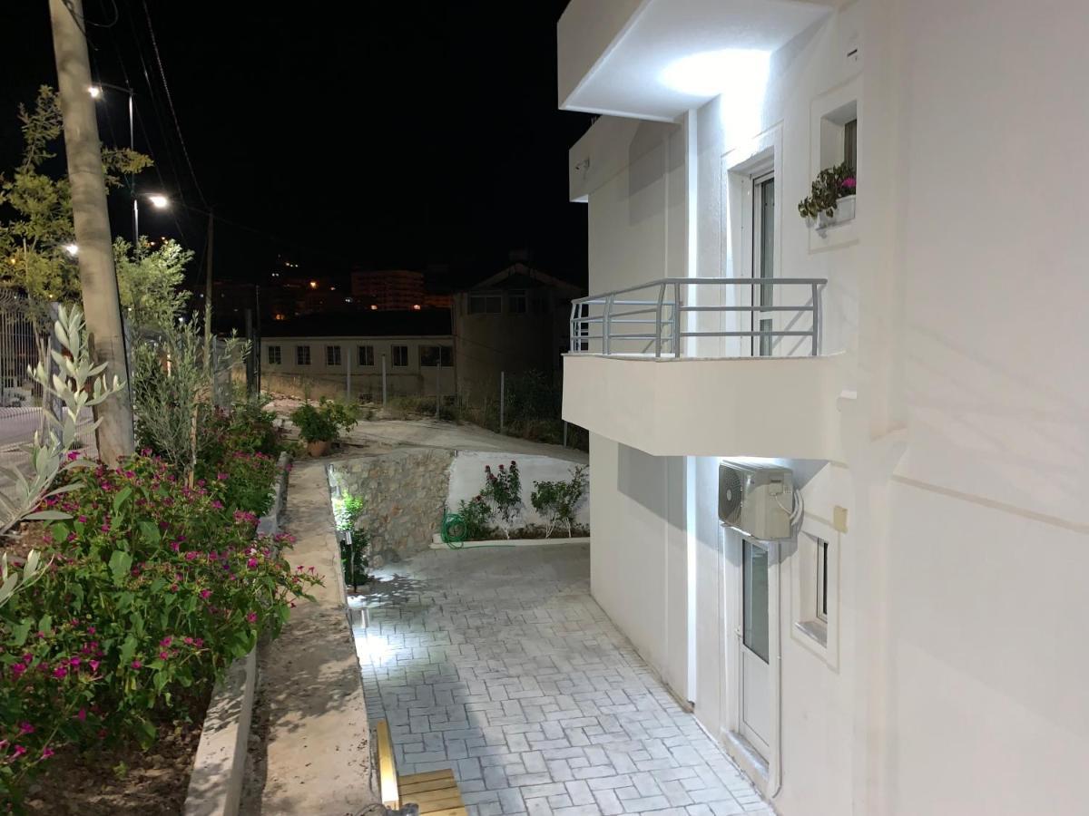 Aparthotel Saral Mar Sarandë